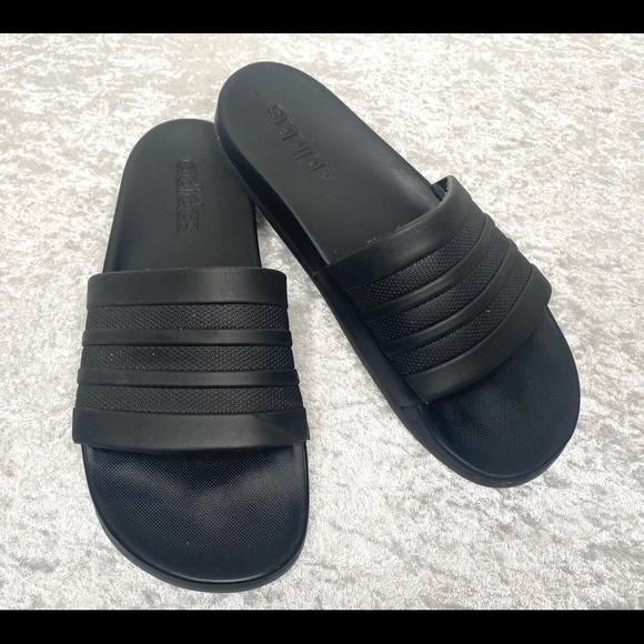 SOLD - Adidas Adilette Cloudfoam Slides Mens 7 - Picture 3 of 9